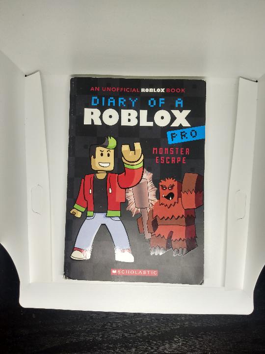 Diary of a Roblox Pro Monster Escape